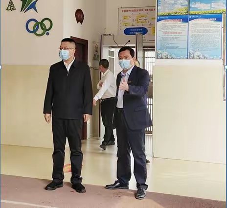 同心协力，坚决打赢疫情防控阻击战！