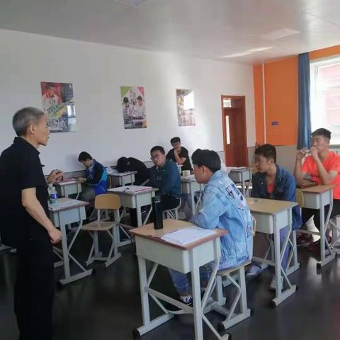 以赛促学，以赛促教，以赛促练—学院“纪念建国七十周年”系列活动之学生技能大赛圆满结束