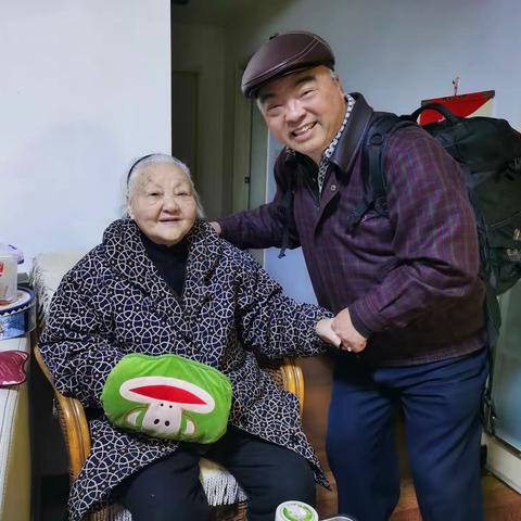 职业生涯结束后第一次探亲