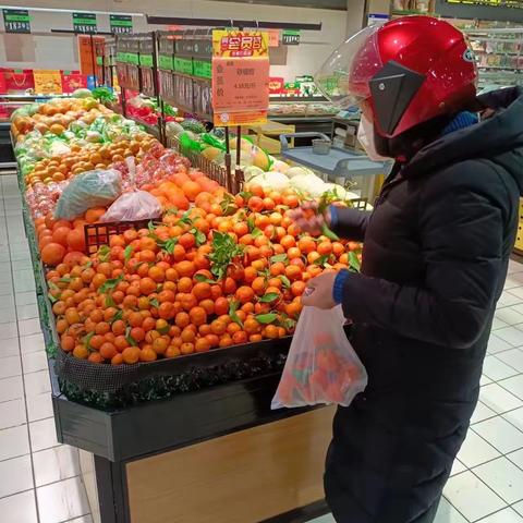 胡集店周二会员日商品陈列