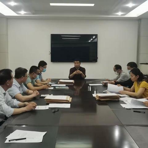 沂南华特卧龙学校召开2022年度校级课题立项、结题评审会