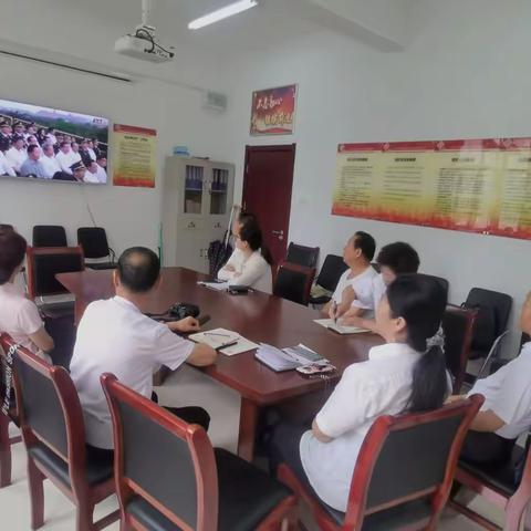 热烈“庆祝中国共产党成立100周年—不忘初心跟党走”集体观影活动