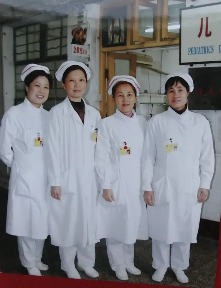 包含韶关市粤北人民医院黄牛挂号联系方式的词条