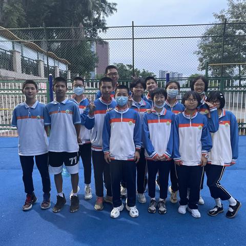 找到属于你的发光舞台——初二七班运动会