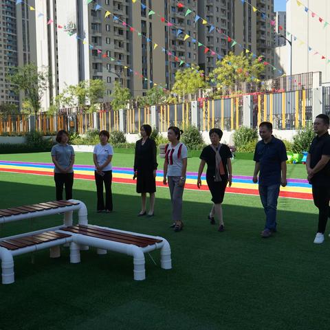 西安浐灞幼儿园第十二教育 联合体联席会，在馨乐臻幼儿园召开