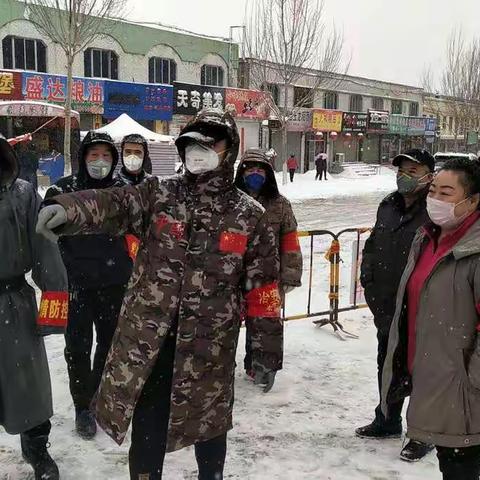 桥北街道河东社区抗暴雪防疫情居民自治起作用