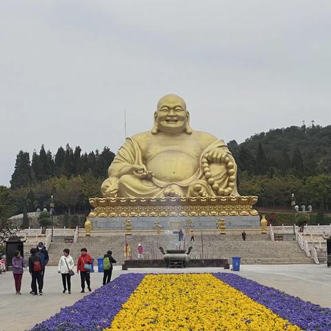 七彩云南行：弥勒大佛、东风韵艺术小镇。