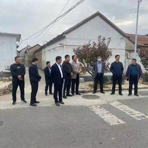 口镇街道开展农村人居环境观摩督导活动