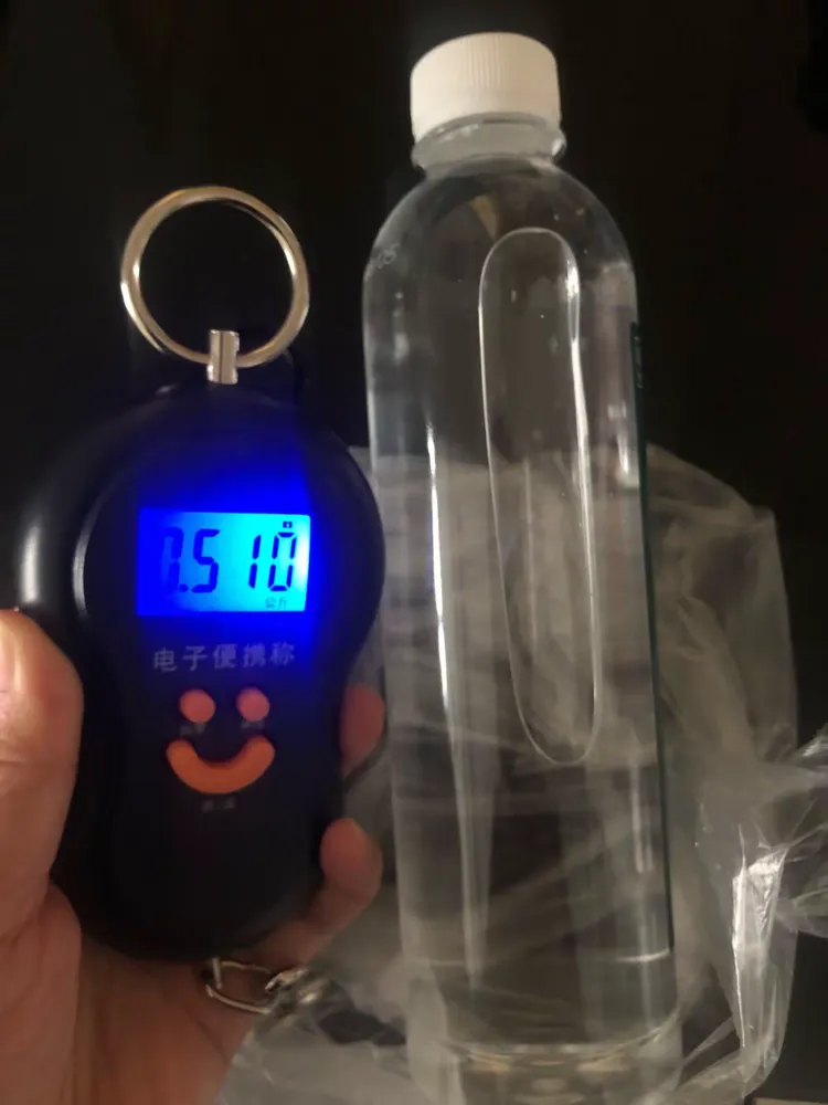 一瓶500毫升的矿泉水510克。1毫升约等于1克？