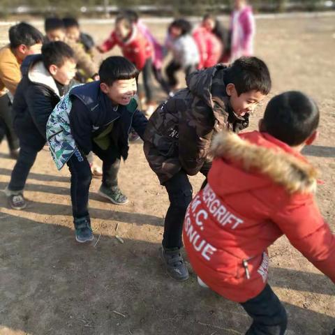 庆元旦，迎新年——第十一小学庆祝元旦活动缩影