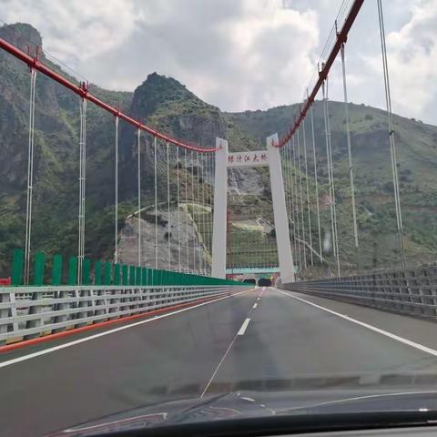岁月的记忆一国家工业遗产易门铜矿