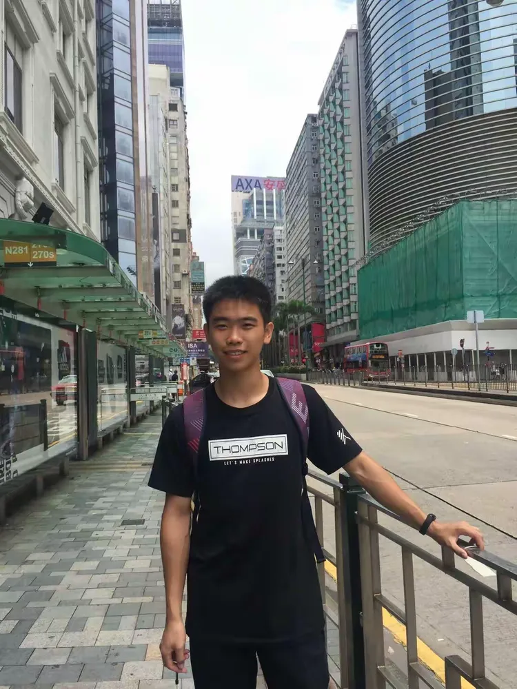 郑皓天香港之行