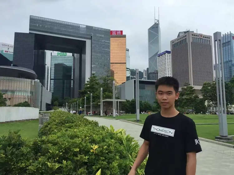 郑皓天香港之行