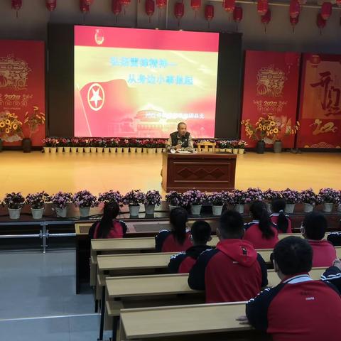 勤得利学校团总支开展“弘扬雷锋精神，从身边小事做起”活动