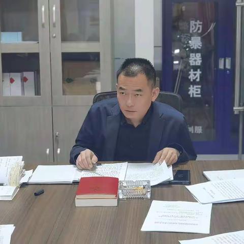 太原青年路支行开展“学党史、悟思想，助力3+2攻坚战开创新局面”主题教育培训