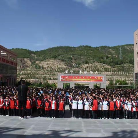 火灾无情 警钟长鸣——吴起县第一中学消防紧急疏散演练及消防知识培训活动