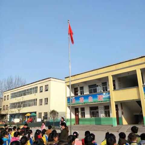 长葛市星源学校二2班，学习玩耍样样行！