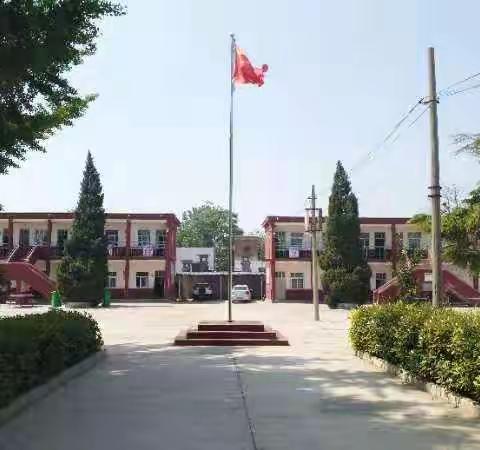 北纸坊中心校开始招生啦！一、二年级免费午餐、住宿！