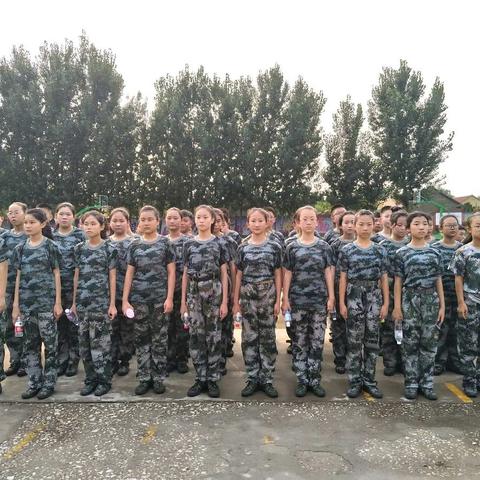 十八连军训第一天