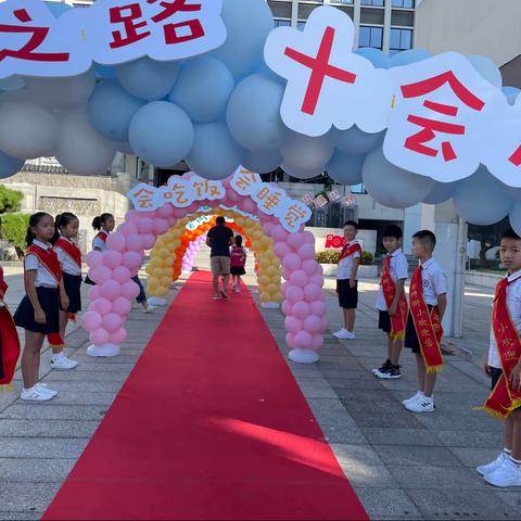 文明之风吹暖书香校园，和谐之雨滋润莘莘学子！———金师附小四（8）班礼仪之路