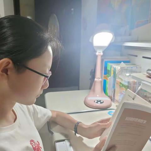 记录美好，感动生活——242王苑宁的暑假生活