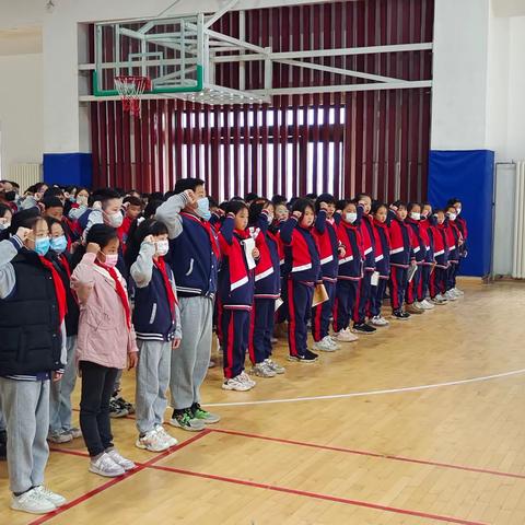 学习少先队知识  做合格少先队员——三门峡市伯阳学校开展主题队日活动暨一年级队前教育启动仪式