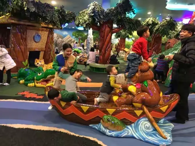 三星的幼儿乐园，小朋友一天玩不移