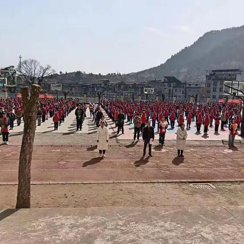 女神颂歌唱，感恩情绵长——蕲春县实验中学孙冲校区三八女神节活动纪实