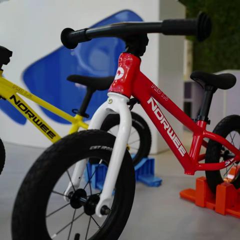 厦门途骑部落滑步车 世贸中心体验课花絮