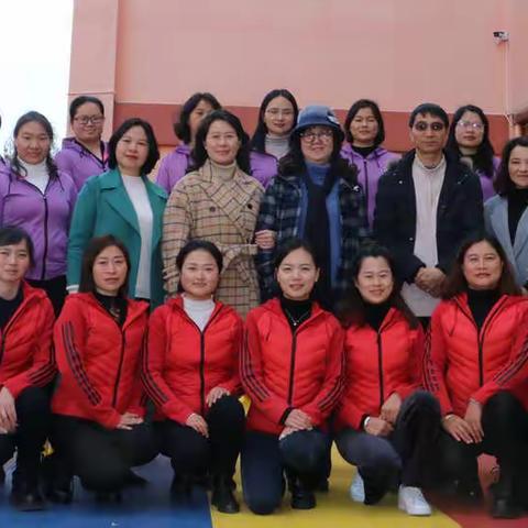 以研促教,专业引领--记寻甸县幼儿园开展省、市级课题开题论证会