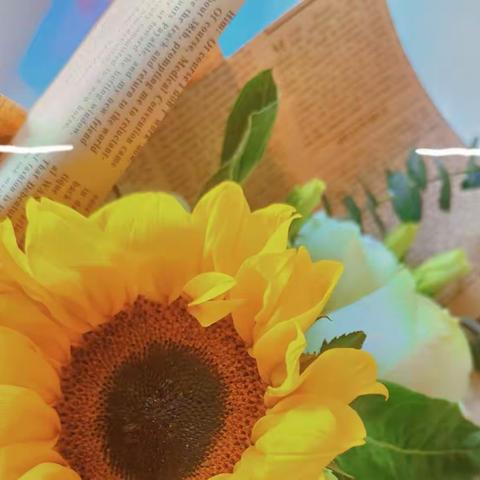 “关爱女性，护佑健康”妇科二区三月妇女节义诊活动圆满落幕