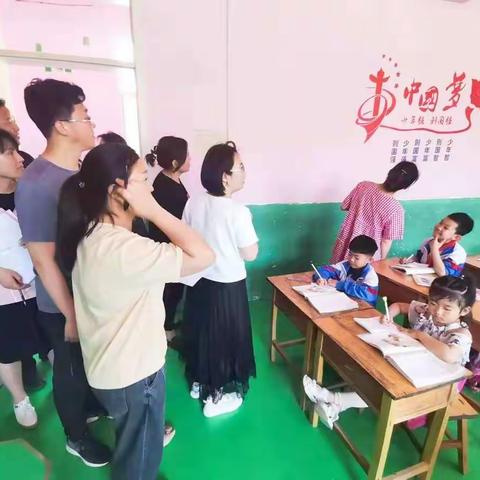 “传承红色基因，争做时代新人”——华材希望小学庆祝建党一百周年红色班级文化展示