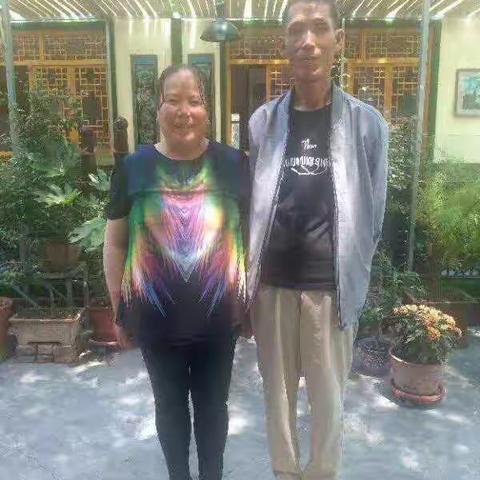 母亲节，祝福天下父母健康，天天快乐♪٩(´ω`)و♪