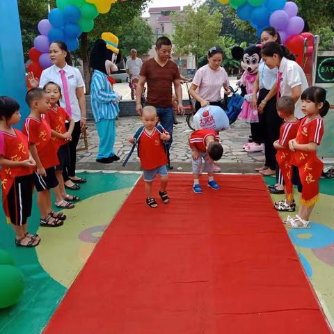 圆樱幼儿园开学典礼