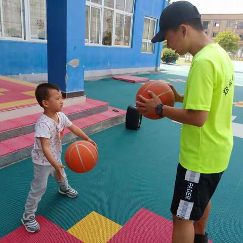 跟我一起学打球！🏀