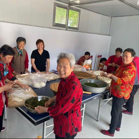 “浓情五月，感恩母亲节”——相公庄街道李房新村幸福院里的暖心陪伴