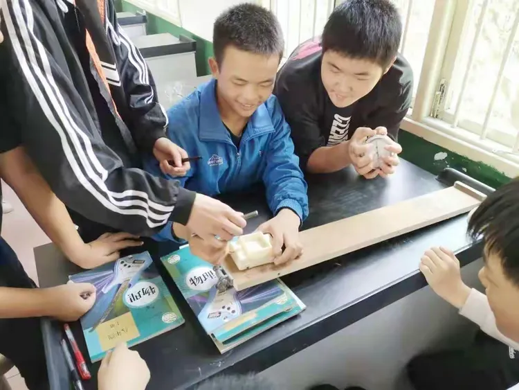 恰同学少年，风华正茂——奋进中的茶园中学