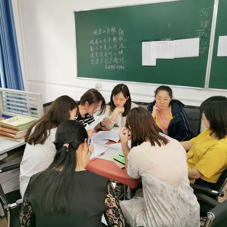 恰同学少年，风华正茂——奋进中的茶园中学