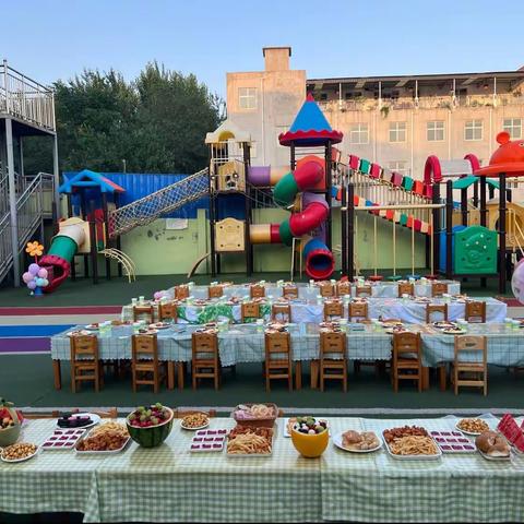 春蕾长江幼儿园第九届 “我是小勇士——今夜不回家，解放爸和妈”小小独立夜圆满落幕😘