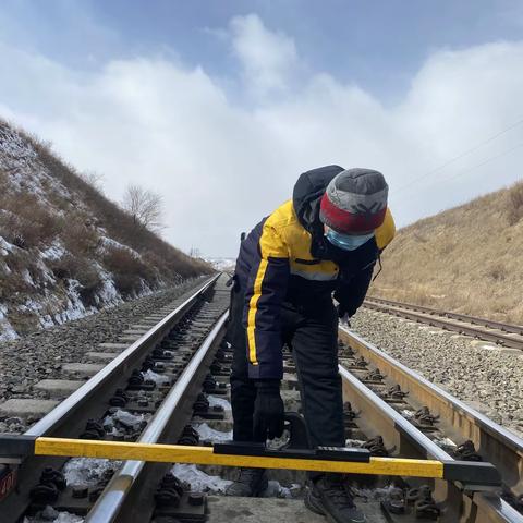 防风险，保安全