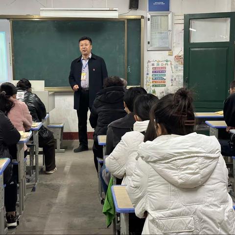 泗庄小学“聚家校合力、促家校共育”春季家长会