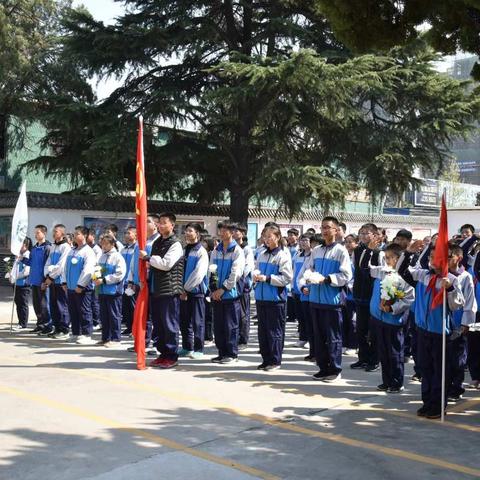 “传承红色基因，缅怀革命先烈”——济宁市第十五中学清明节祭扫烈士墓活动