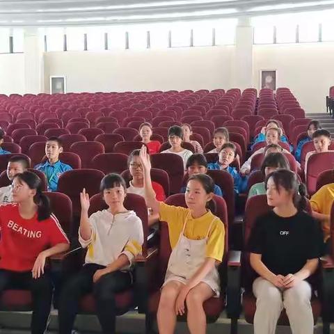 浙师大附属天台大公中学召开学生会工作安排会议