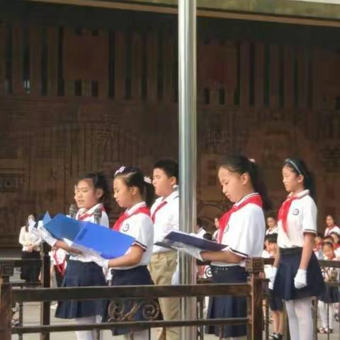 大宝的学校生活