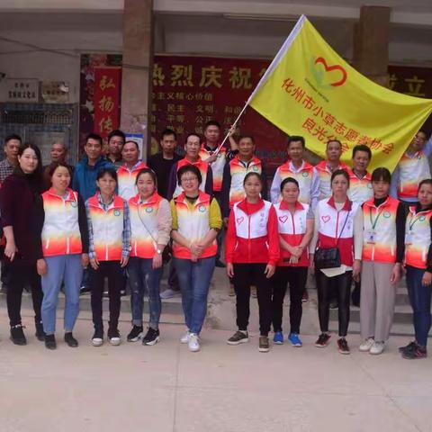 阳春三月-笪桥小草发芽生长