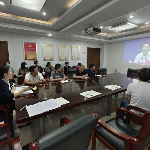 风雨无阻，逆行坚守——大明湖街道用实干为祖国庆生