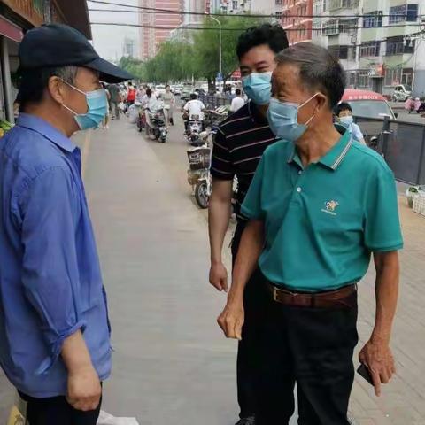 致敬高温下坚守在一线的乾政人，这个夏天“暑”你最美。