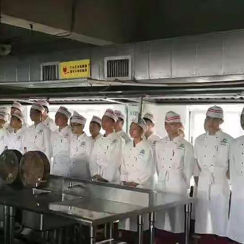 立德树人，思政先行—海南省商业学校课前思政纪实