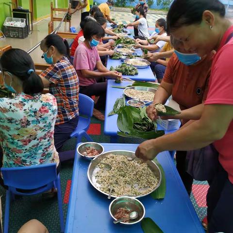 艺童教育集团.浛洸镇德艺幼儿园2019年浓浓粽香情·端午寄安康！