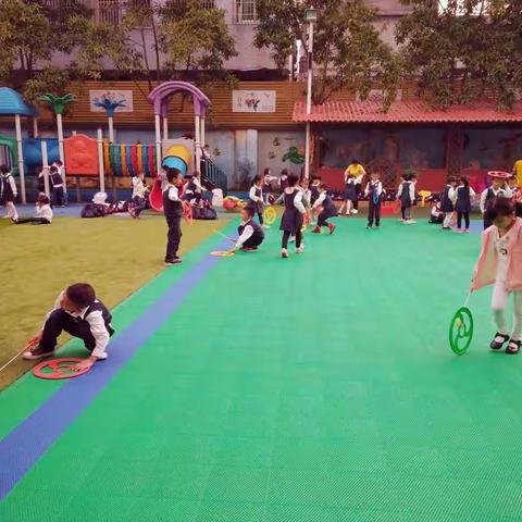 时光转眼即逝！
